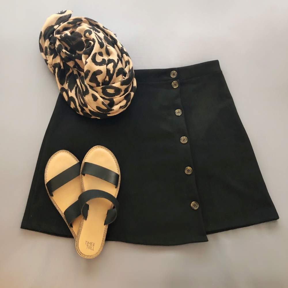 Skirt - Picture 6 of 6